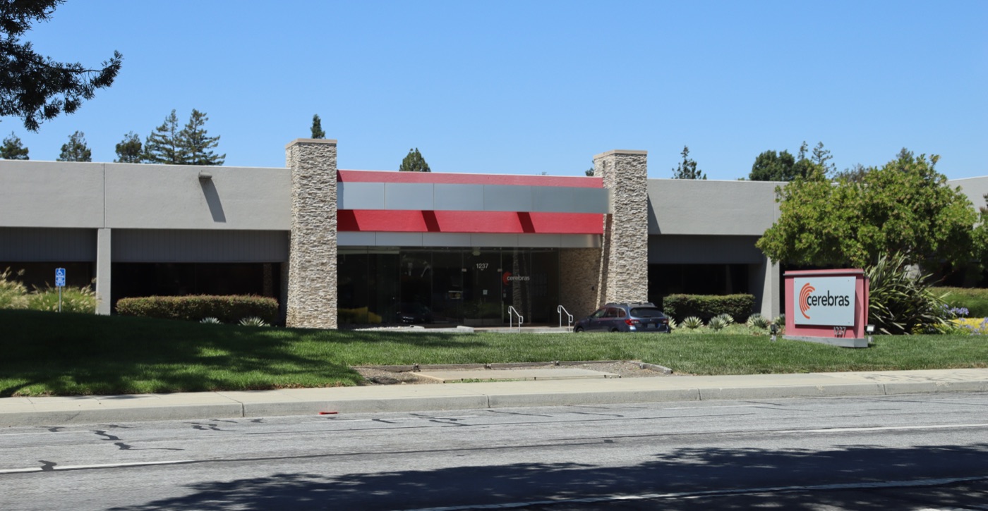 Cerebras Systems · Sunnyvale Arques Avenue · headquarters of one challenger